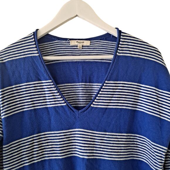 Madewell Blue & White V-neck L/S  Stripe Sweater - Picture 10 of 12